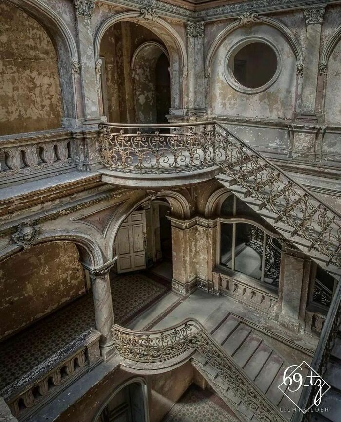 Deserted-Forgotten-Places-Pics