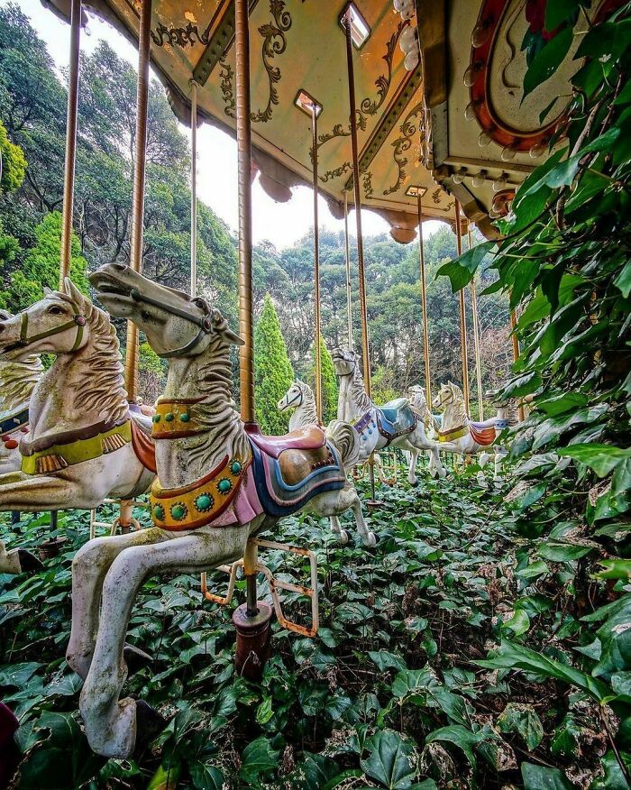 Deserted-Forgotten-Places-Pics