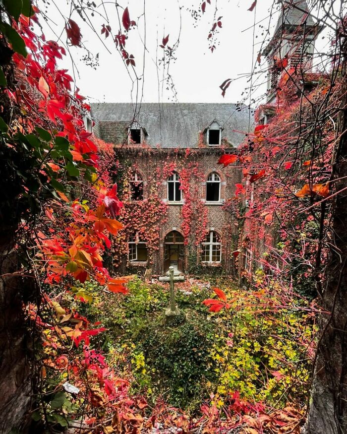 Deserted-Forgotten-Places-Pics