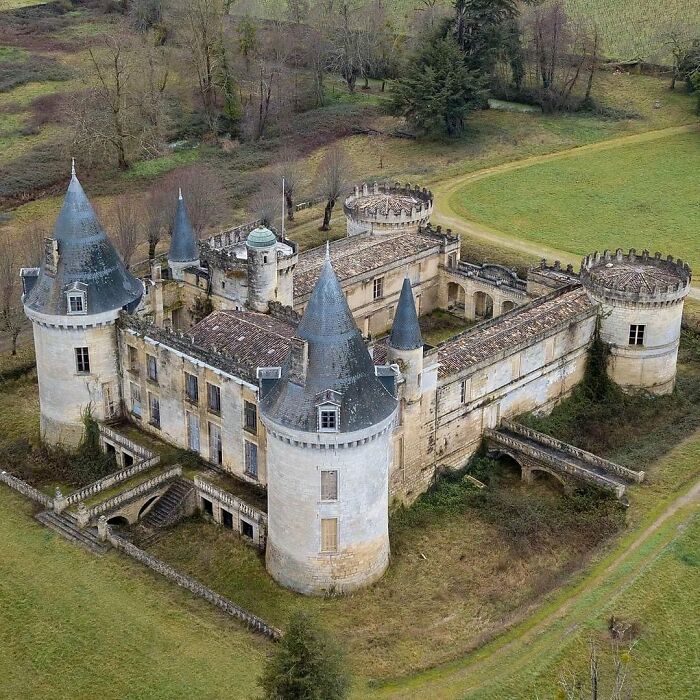 Deserted-Forgotten-Places-Pics