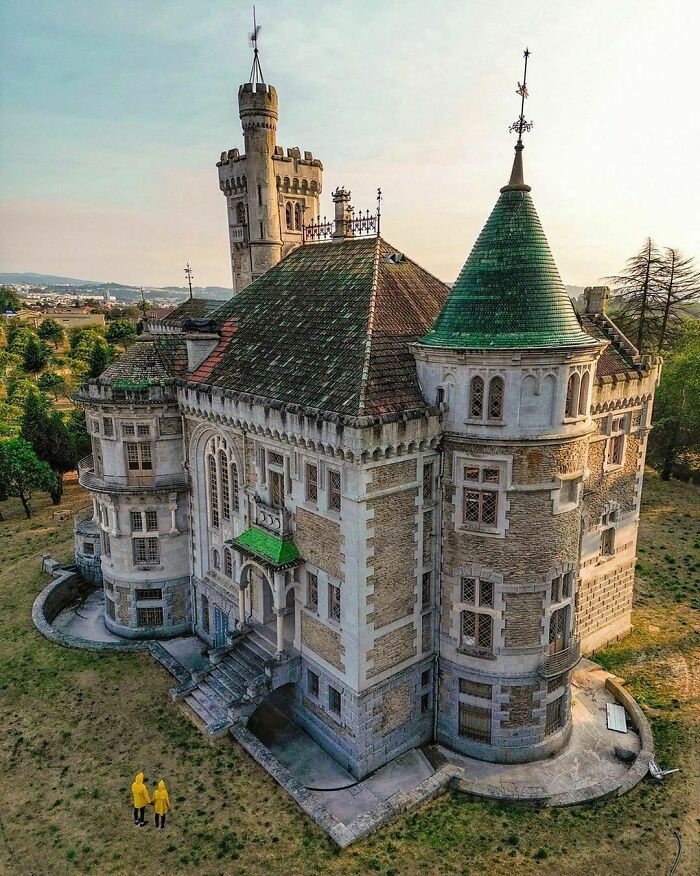 Deserted-Forgotten-Places-Pics