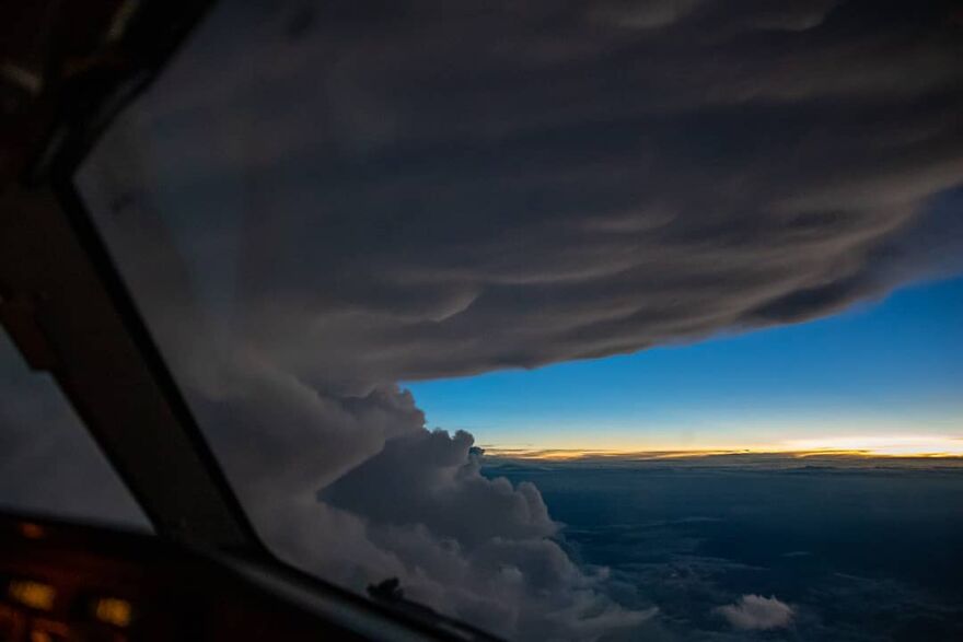 Flying High: Santiago Borja's Captivating Aerial Photography Above The Clouds (New Pics)