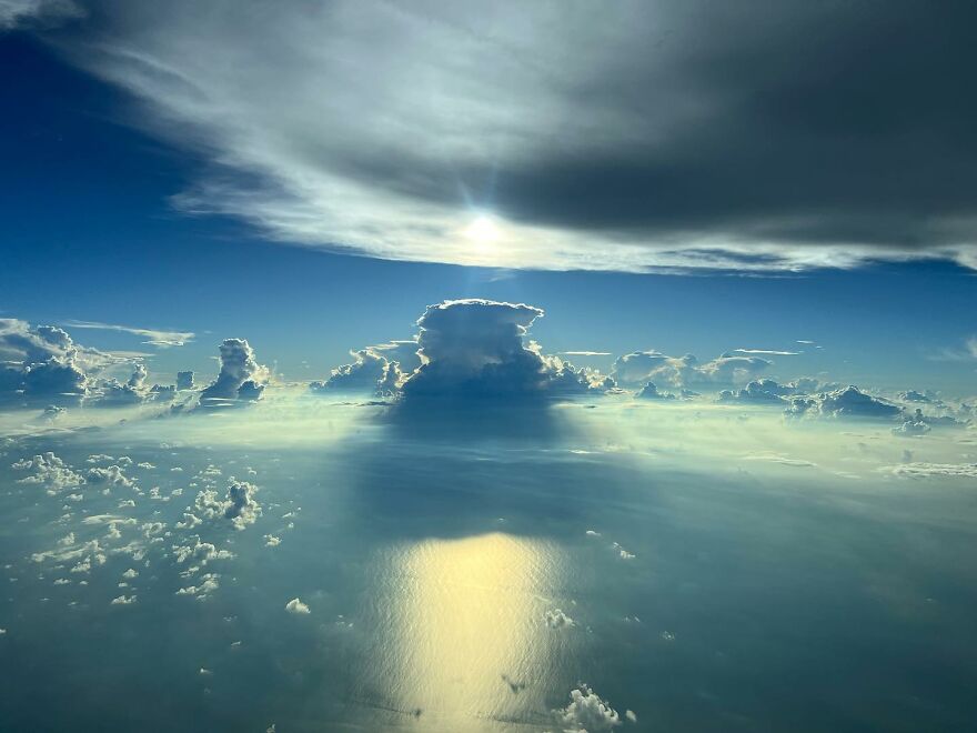 Flying High: Santiago Borja's Captivating Aerial Photography Above The Clouds (New Pics)