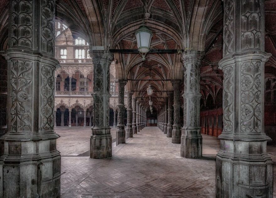 For 20 Years, People Walked Past The Abandoned Building, Not Realizing What The 15th-Century Walls Were Hiding