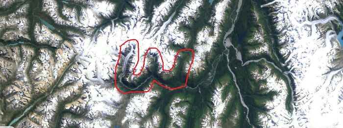 W. Coordinates: 59°35'47"N 135°48'57"W