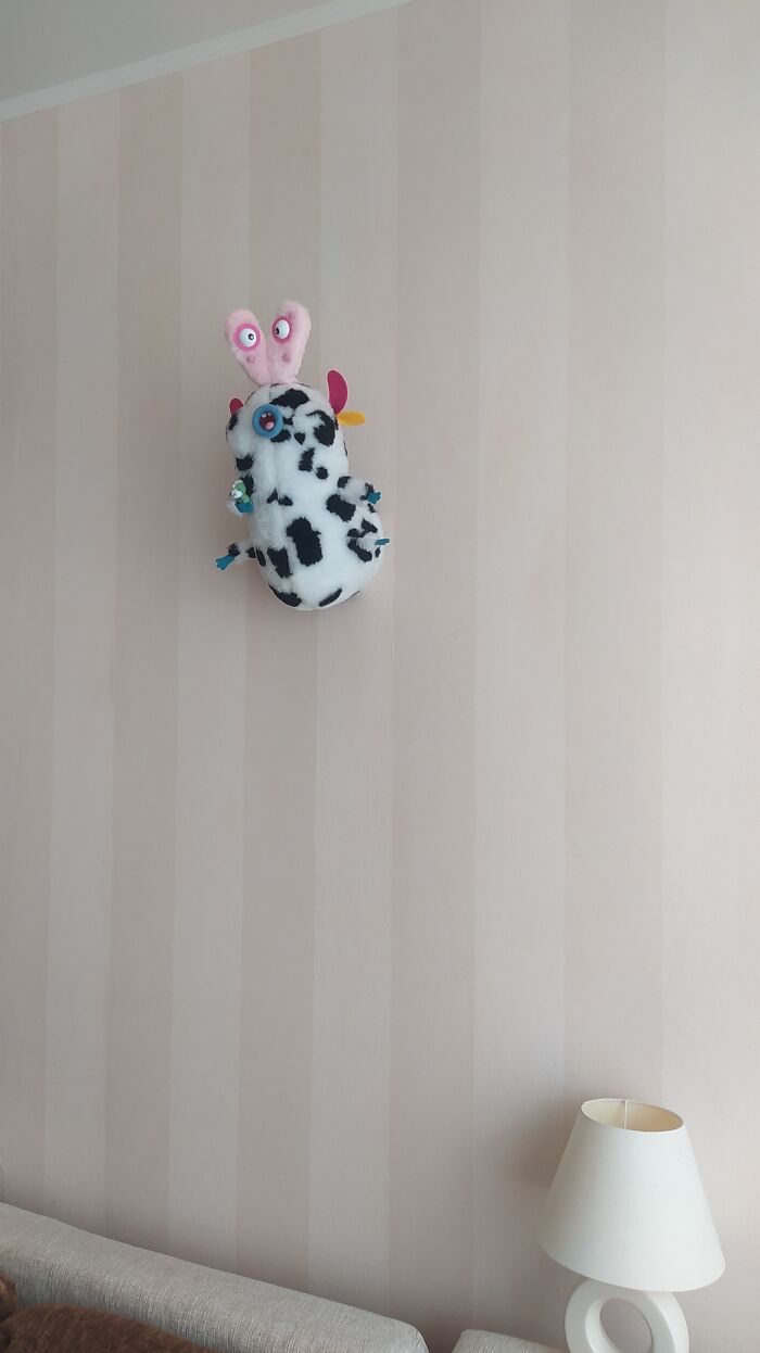 Crazy Monsters On Your Boring Walls (13 Pics) Crazy Monsters On Your Boring Walls (13 Pics)