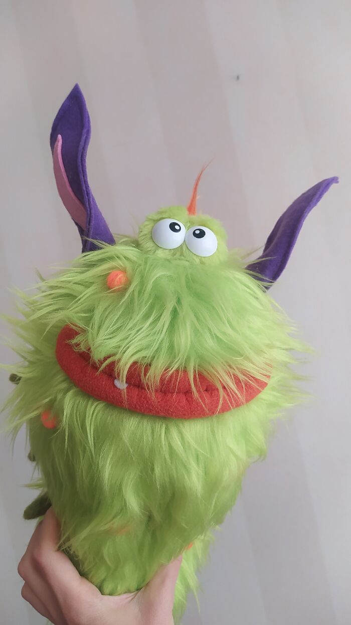 Crazy Monsters On Your Boring Walls (13 Pics) Crazy Monsters On Your Boring Walls (13 Pics)