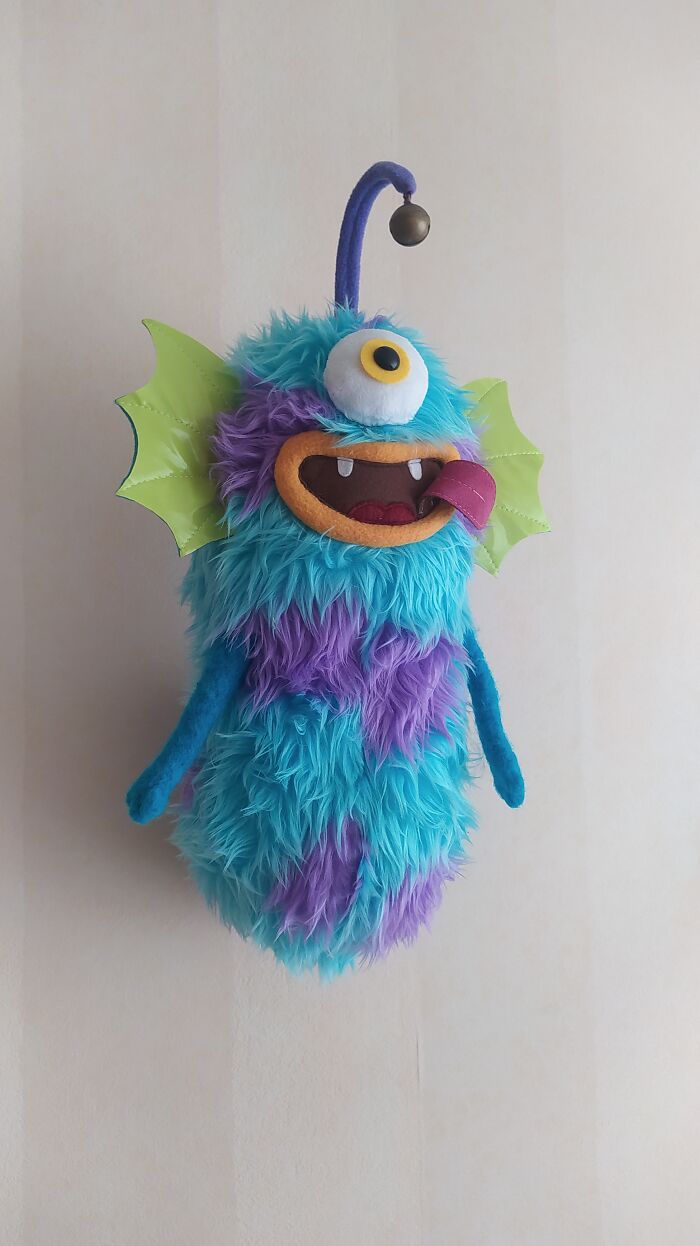 Crazy Monsters On Your Boring Walls (13 Pics) Crazy Monsters On Your Boring Walls (13 Pics)