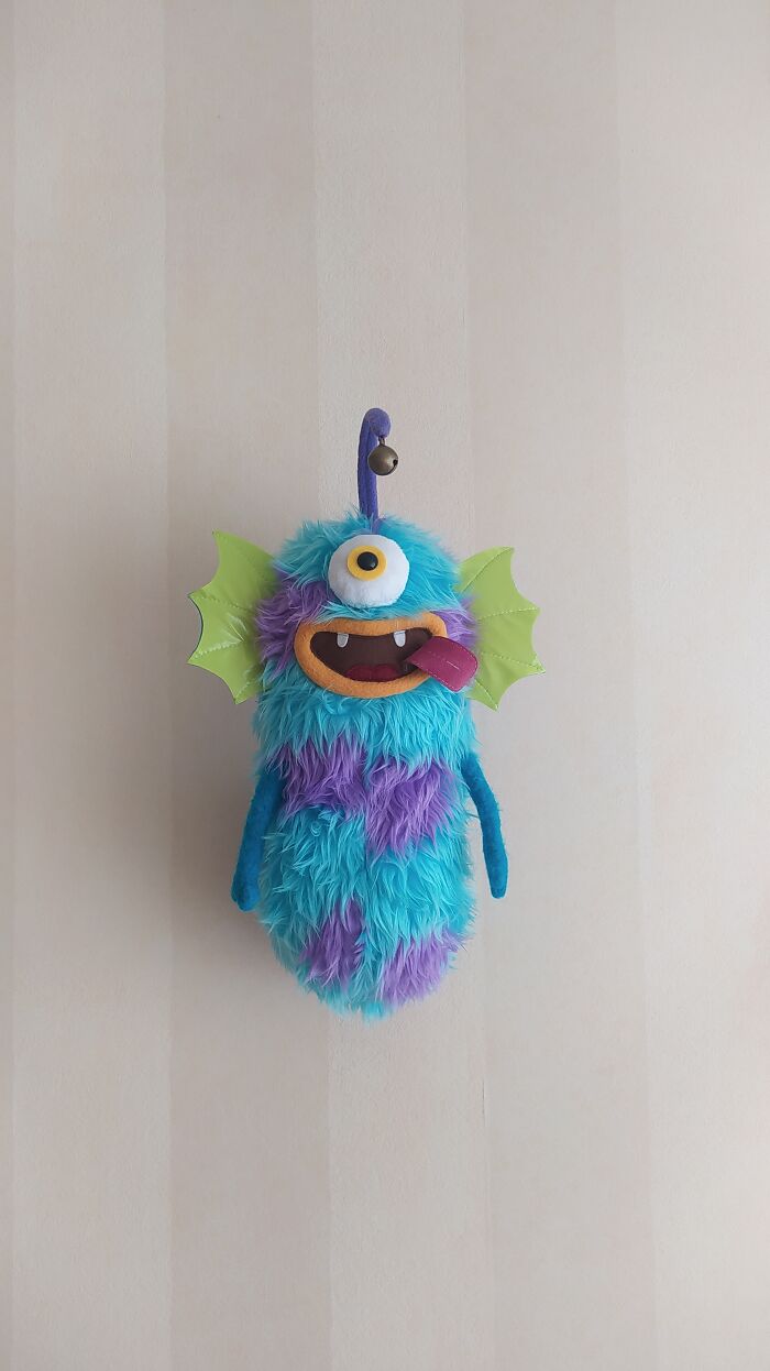 Crazy Monsters On Your Boring Walls (13 Pics) Crazy Monsters On Your Boring Walls (13 Pics)