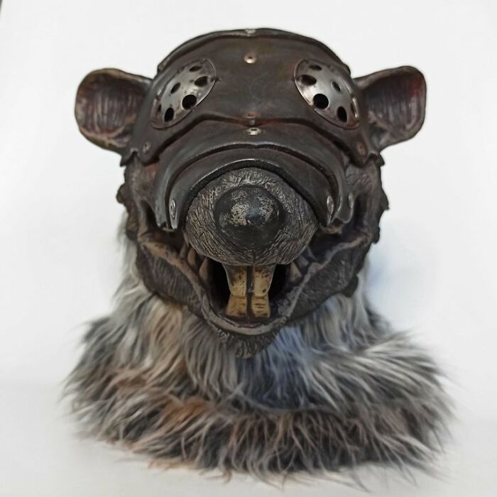 I Made A Battle Rat Mask (8 Pics)