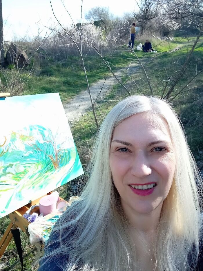 I'm Back At The Art Plenary (15 Pics)