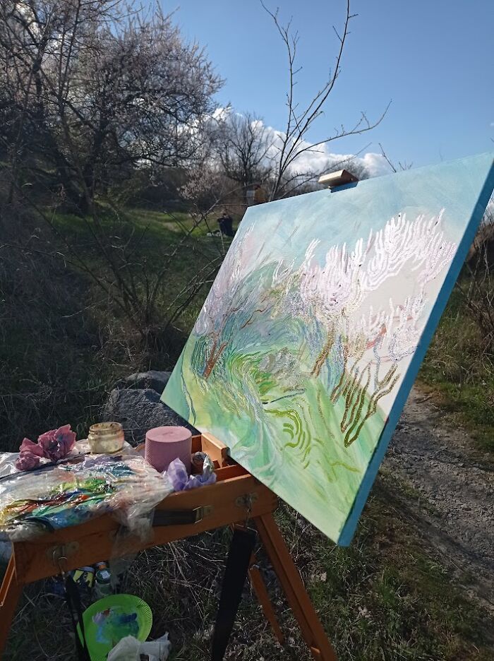 I'm Back At The Art Plenary (15 Pics)