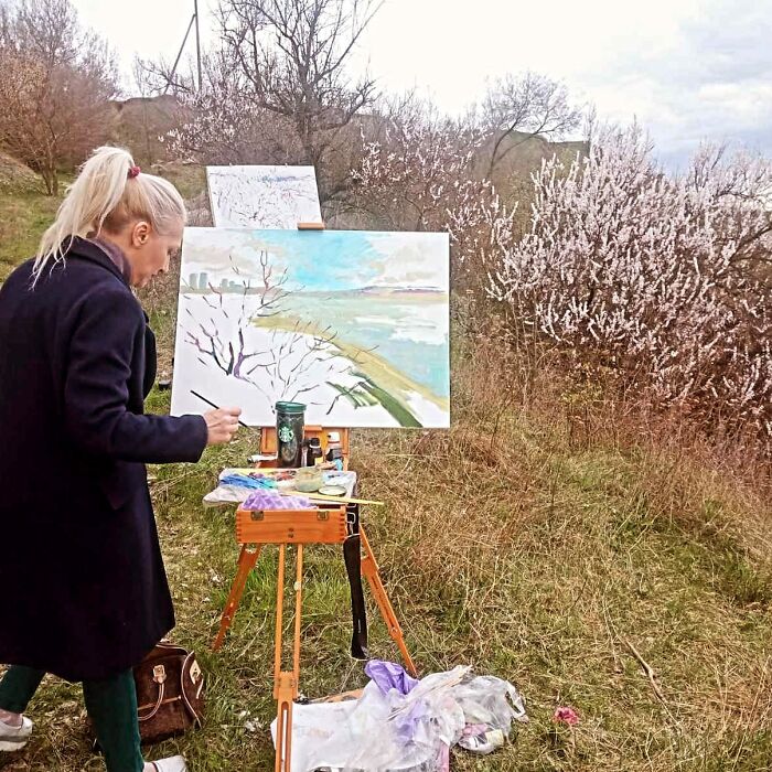 I'm Back At The Art Plenary (15 Pics)