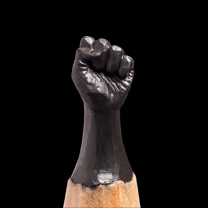 Impressive Miniature Sculptures On The Tip Of A Pencil (New Pics)
