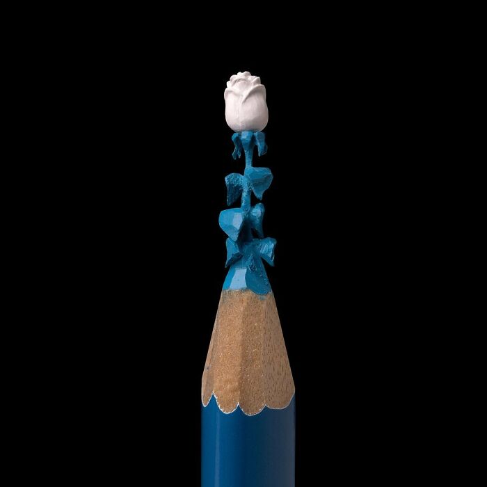 Impressive Miniature Sculptures On The Tip Of A Pencil (New Pics)