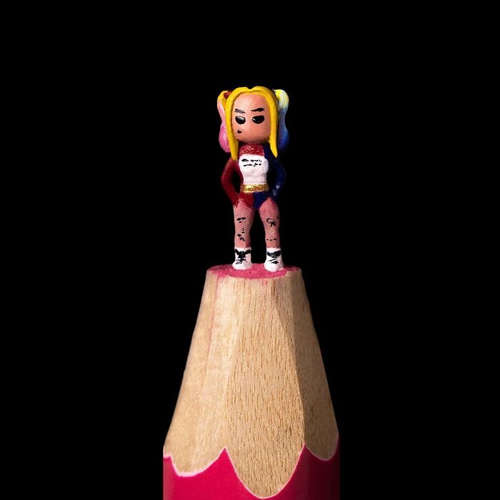 Impressive Miniature Sculptures On The Tip Of A Pencil (New Pics)