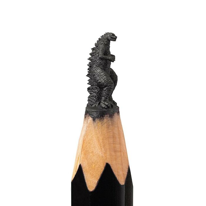 Impressive Miniature Sculptures On The Tip Of A Pencil (New Pics)
