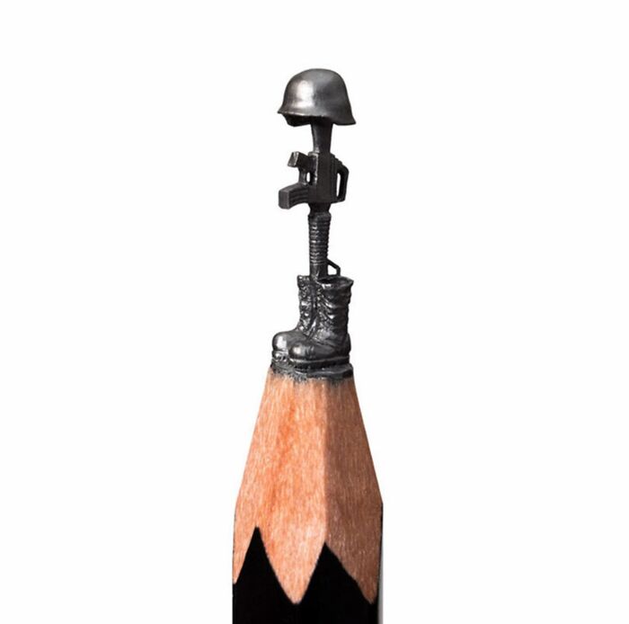 Impressive Miniature Sculptures On The Tip Of A Pencil (New Pics)