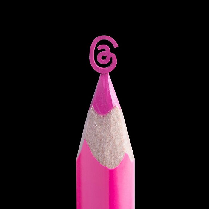 Impressive Miniature Sculptures On The Tip Of A Pencil (New Pics)