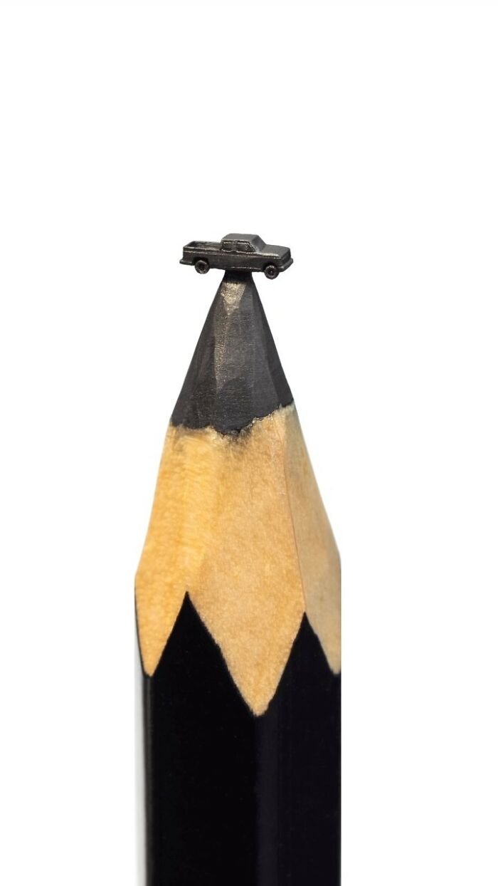Impressive Miniature Sculptures On The Tip Of A Pencil (New Pics)