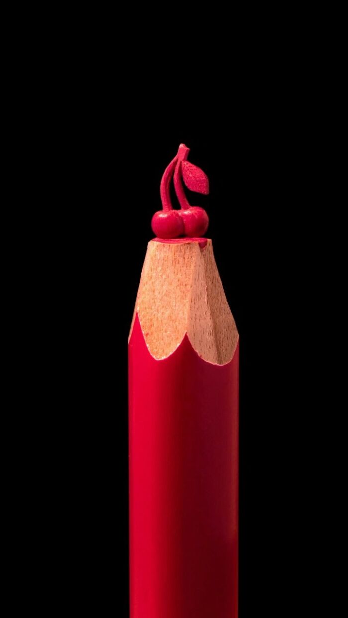 Impressive Miniature Sculptures On The Tip Of A Pencil (New Pics)
