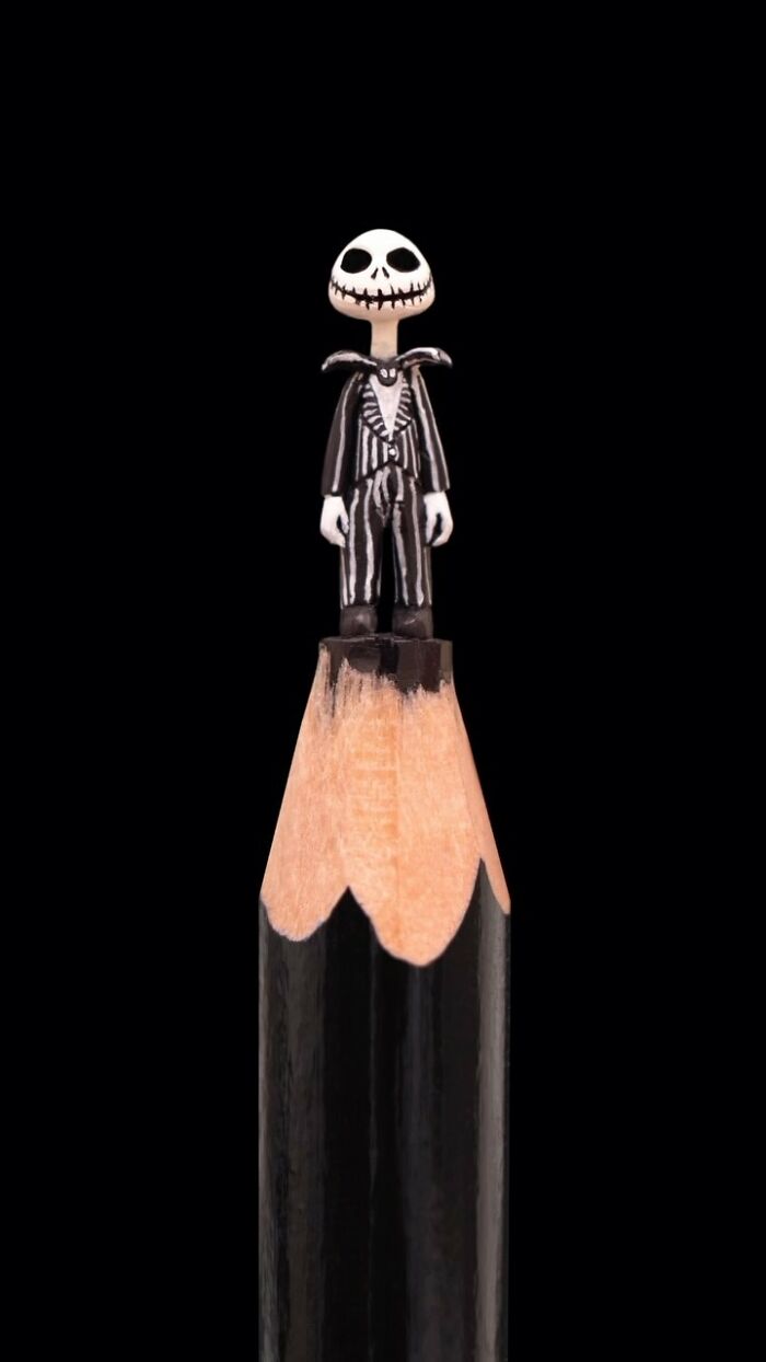 Impressive Miniature Sculptures On The Tip Of A Pencil (New Pics)