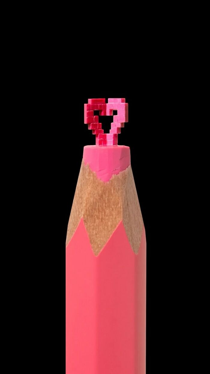 Impressive Miniature Sculptures On The Tip Of A Pencil (New Pics)