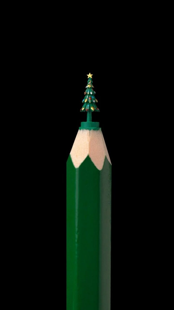 Impressive Miniature Sculptures On The Tip Of A Pencil (New Pics)