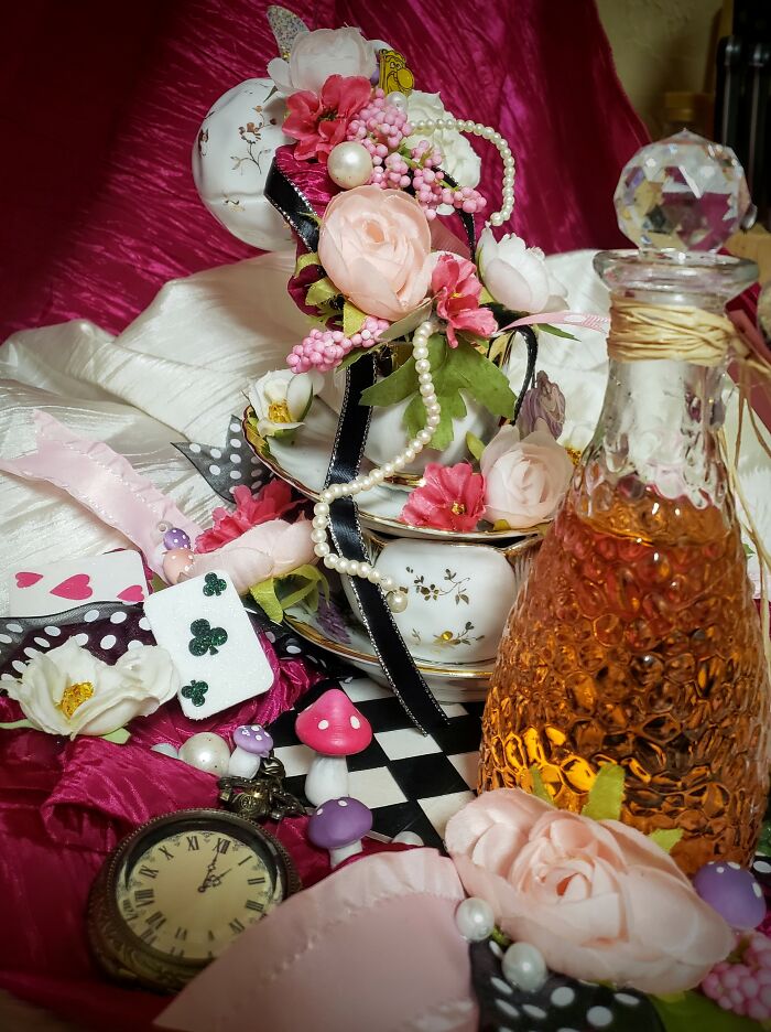 Here Are My Wreaths And Centrepiece That I Made Inspired By Pop Culture Animations - 11