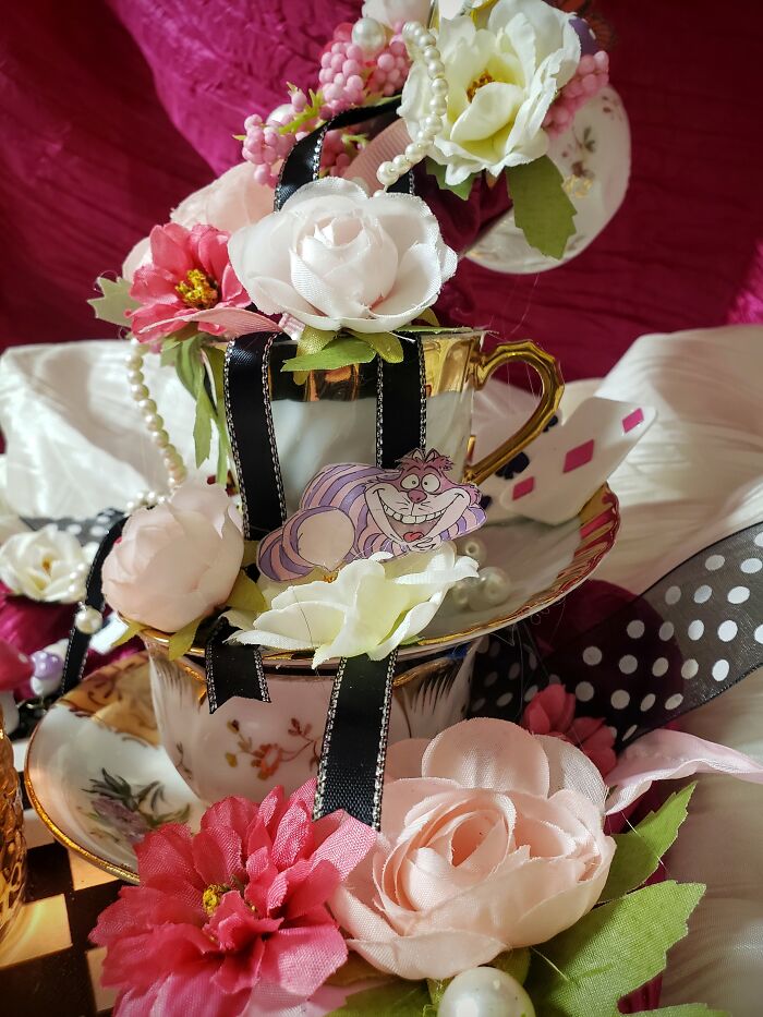 Here Are My Wreaths And Centrepiece That I Made Inspired By Pop Culture Animations - 16