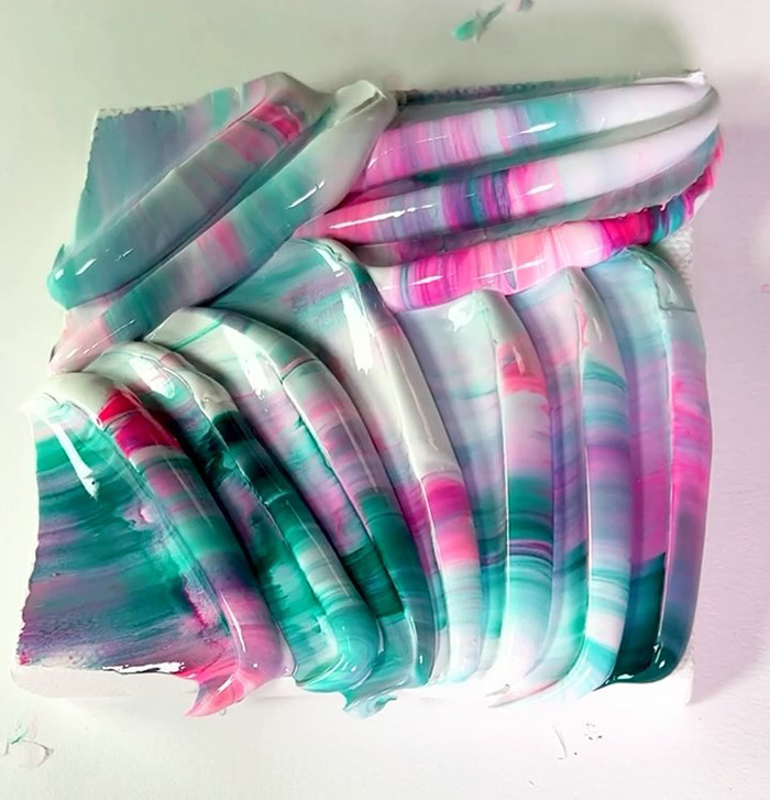 Meet Josie Lewis, The Woman Who Gave Up Her Job As A Waitress To Enchant The World With Her Arts