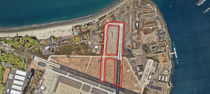 A. Coordinates: 32°41'35"N 117°13'04"W