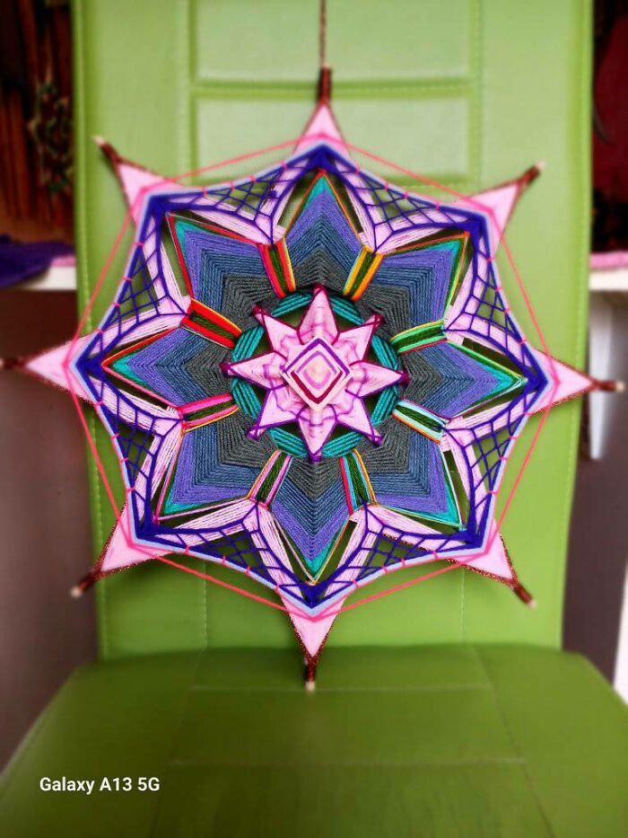 I Spent Thousands Of Hours Crafting Mandalas (5 Pics) I Spent Thousands Of Hours Crafting Mandalas (5 Pics)