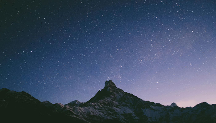 Radio Bursts From Nearby Star Leave Scientists Searching For An Explanation - 1