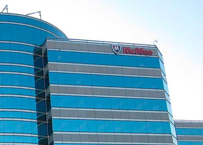 “If Buying Isn’t Owning, Piracy Isn’t Stealing”: 35 Tech Products That Are Huge Scams - 35