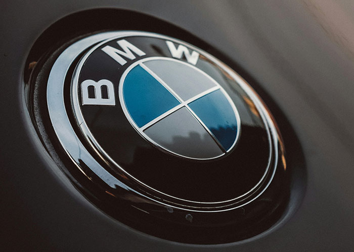 “If Buying Isn’t Owning, Piracy Isn’t Stealing”: 35 Tech Products That Are Huge Scams - 36