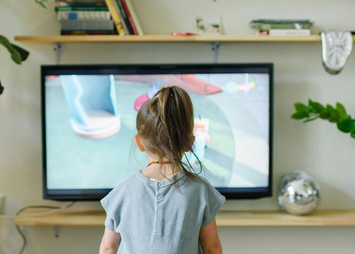 “If Buying Isn’t Owning, Piracy Isn’t Stealing”: 35 Tech Products That Are Huge Scams - 23