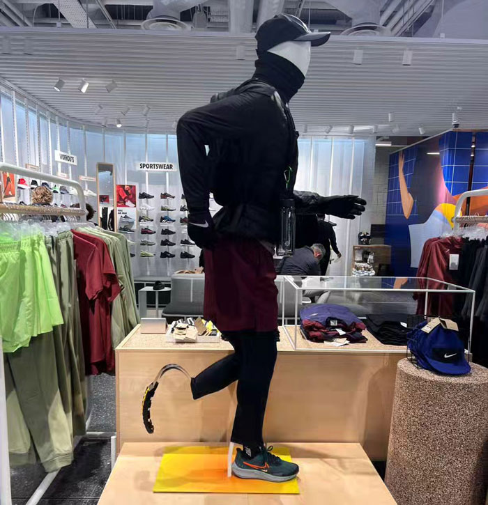 “Feel-Good Marketing Without The Hard Work”: Woman Calls Out Nike For Their Amputee Marketing - 4