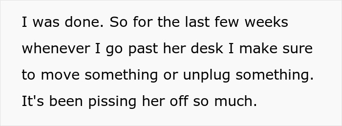 Person Gets Revenge On Office 'Karen' Who Complained People Were Using 'Her' Shared Desk