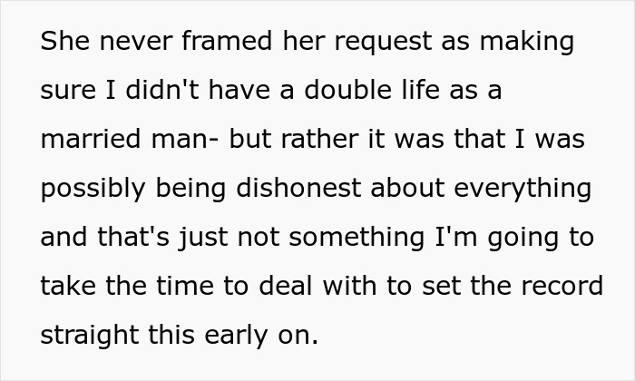 GF Questions BF For Living With Brother, Demands Divorce And Income Proof, Netizens Call It Red Flag