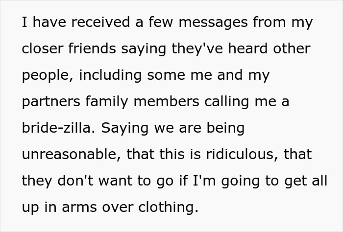 Nerdy Couple Wants A Fantasy Wedding, Guests Say They're Uncomfortable With The Theme - 7