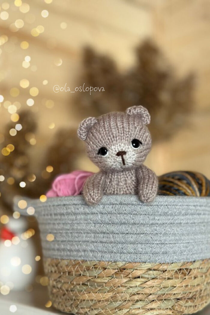 My Passion Is Knitting Heirloom Mini Bears, Here Are 8 Of Them