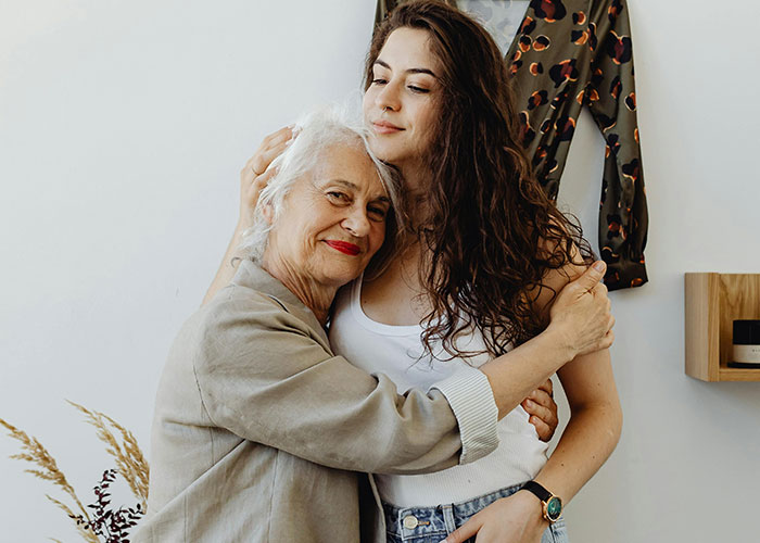 "I Laughed In His Face": Estranged Dad Shows Up After Hearing Daughter Bought A House For Her Nanny