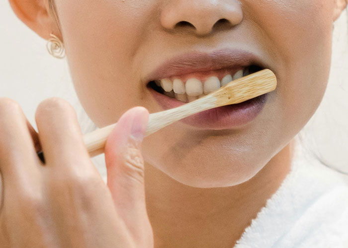 “I Was Chewing Ice”: 35 Cancer Survivors Share The Subtle And Overt Signs That Something Was Wrong - 1