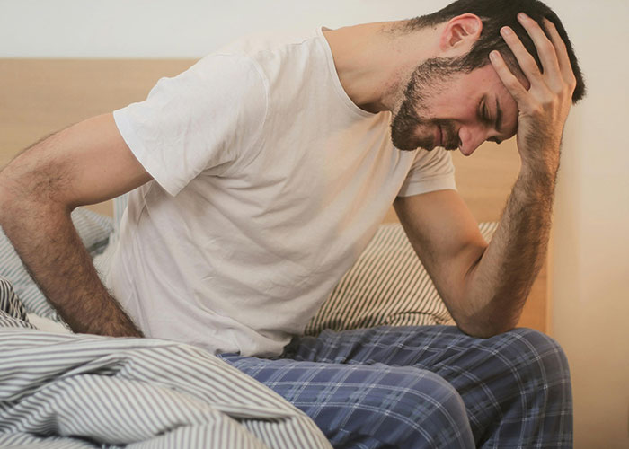 “I Was Chewing Ice”: 35 Cancer Survivors Share The Subtle And Overt Signs That Something Was Wrong - 12