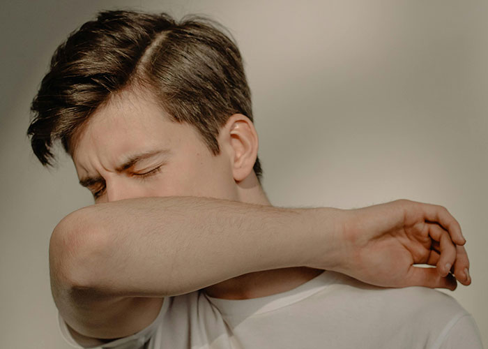 “I Was Chewing Ice”: 35 Cancer Survivors Share The Subtle And Overt Signs That Something Was Wrong - 20