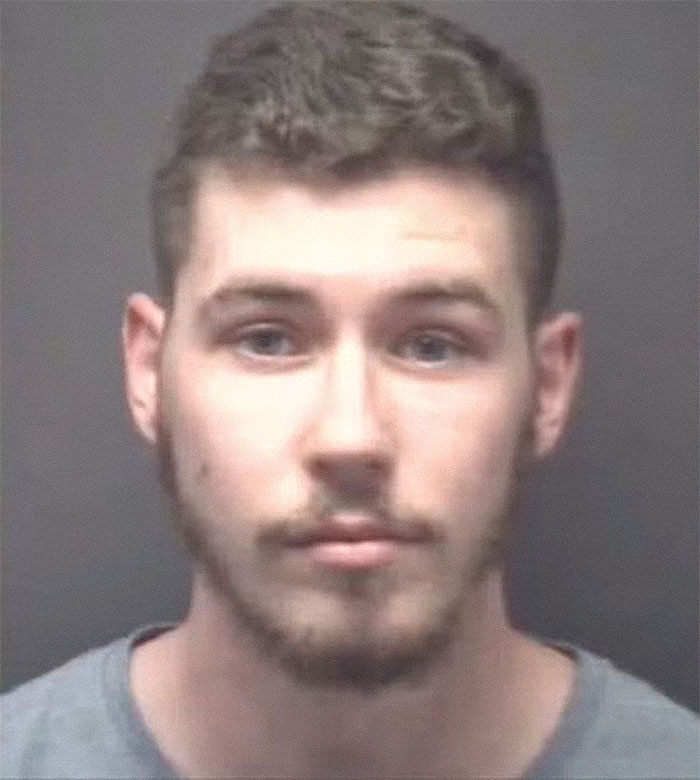 &ldquo;Fantastic Work&rdquo;: People Praise Woman&rsquo;s Quick Thinking In Catching Upskirter On Camera