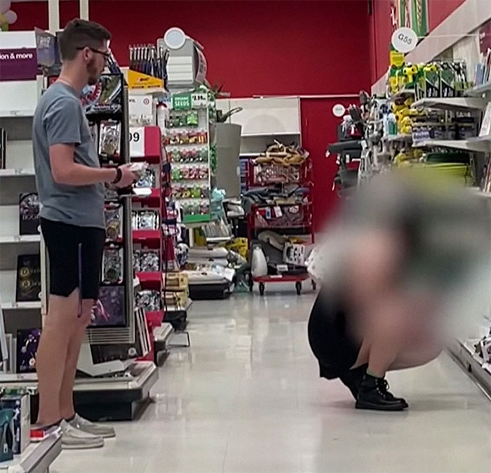 “Fantastic Work”: People Praise Woman’s Quick Thinking In Catching Upskirter On Camera - 2
