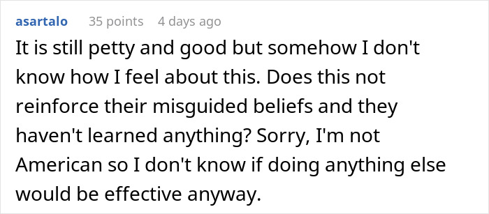 "No Good, We Go": Rude Waitress Assumes Man Doesn't Speak English, He Plays Along