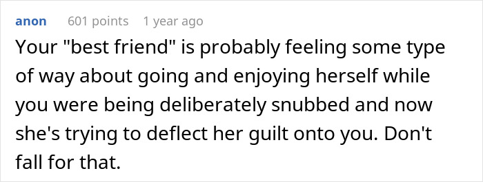 Woman Loses It Realizing Friend Had Invited Everyone But Her To Wedding, Leaves Group Chat - 40